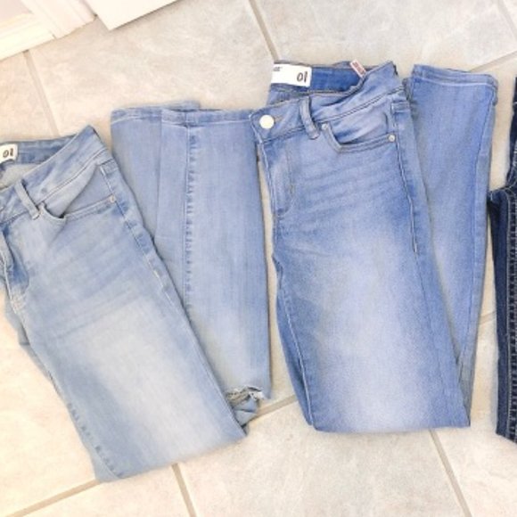 3 Pairs of Jeans Bundle (Size 01) - Picture 9 of 9